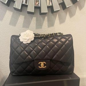 Chanel jumbo lambskin single flap bag used good condition❌sold❌